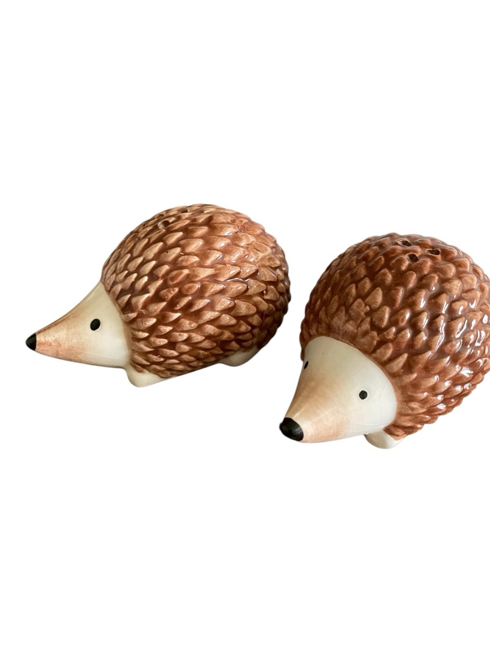 Vintage ceramic Hedgehog Salt and Pepper Shakers Set Brown Woodland Decor